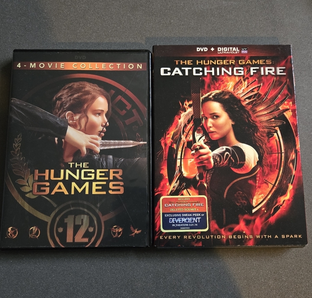 The Hunger Games Catching Fire & 4-Movie Collection DVD Set Bundle